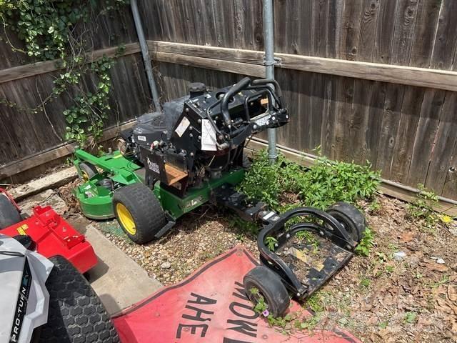 John Deere  Construction - Others