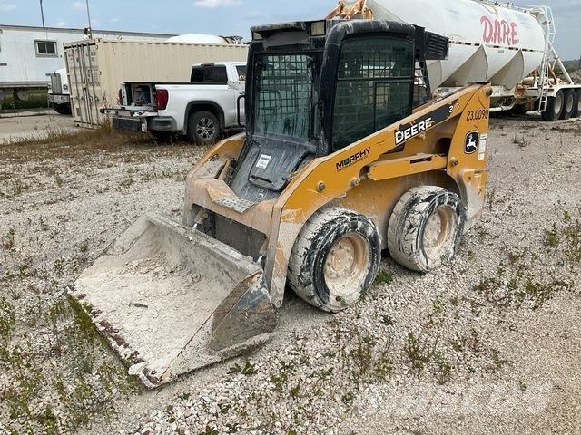 John Deere 315 Skid steer loaders