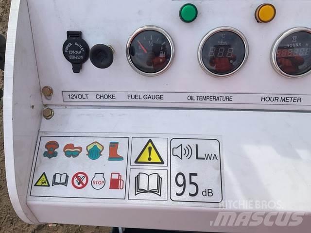 JQ Power JQ400 Skid steer loaders
