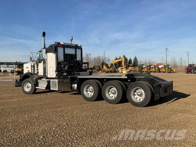 Kenworth C500 Recovery vehicles