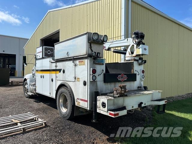 Kenworth T270 Municipal / general purpose vehicles
