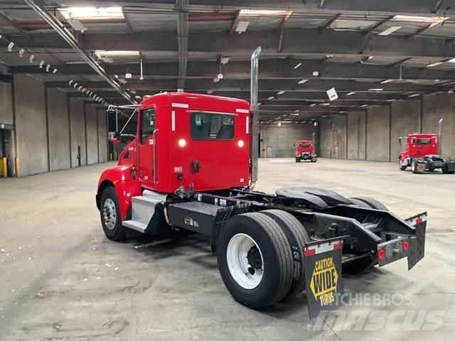 Kenworth T370 Tractor Units