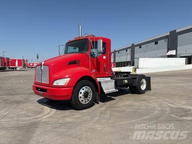 Kenworth T370 Tractor Units