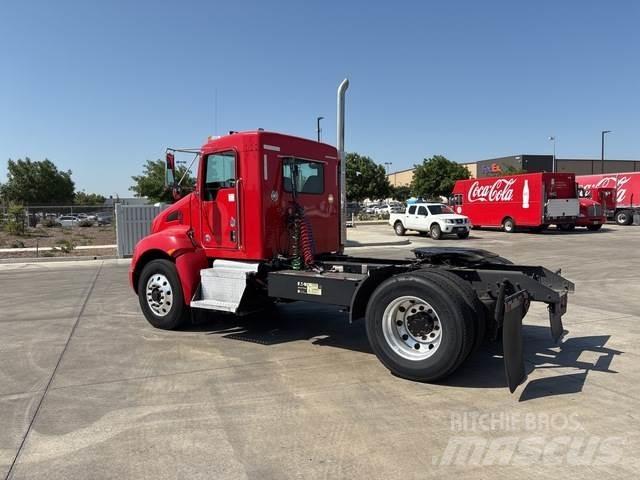 Kenworth T370 Tractor Units