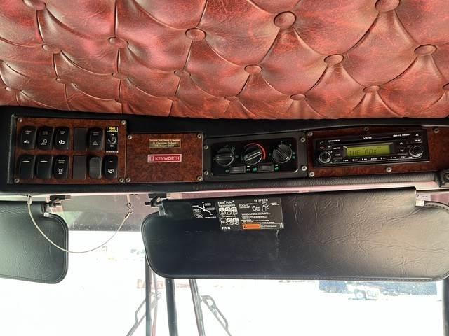Kenworth T409 Tractor Units