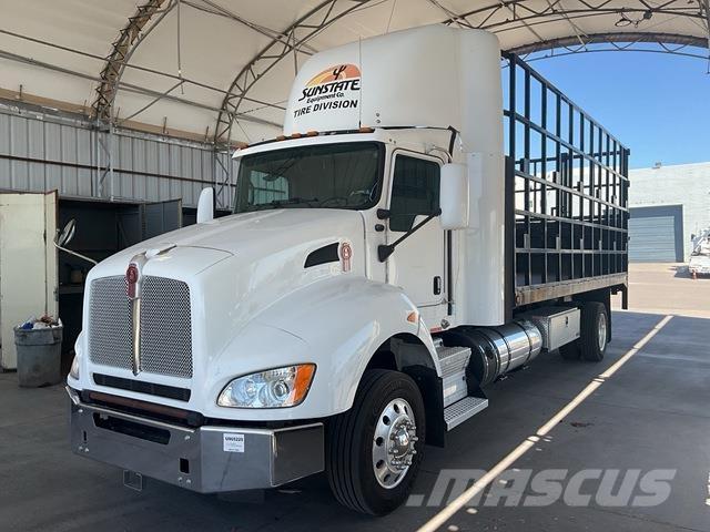 Kenworth T440 Flatbed / Dropside trucks