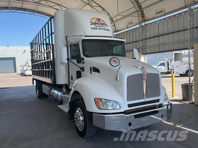 Kenworth T440 Flatbed / Dropside trucks