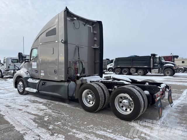 Kenworth T680 Tractor Units