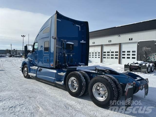 Kenworth T680 Tractor Units