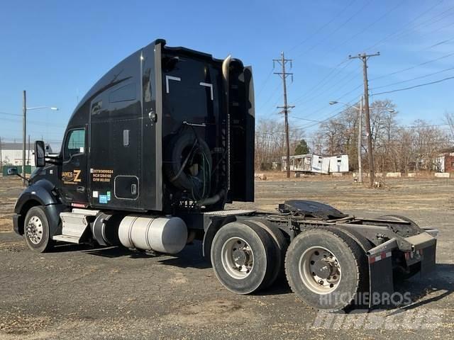 Kenworth T680 Tractor Units