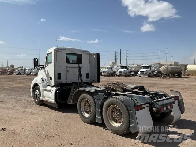 Kenworth T680 Tractor Units