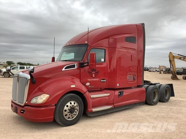 Kenworth T680 Tractor Units