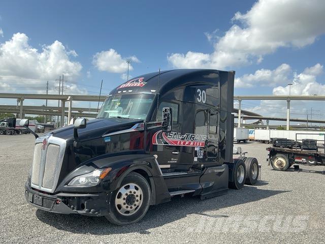 Kenworth T680 Tractor Units