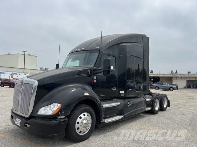 Kenworth T680 Tractor Units