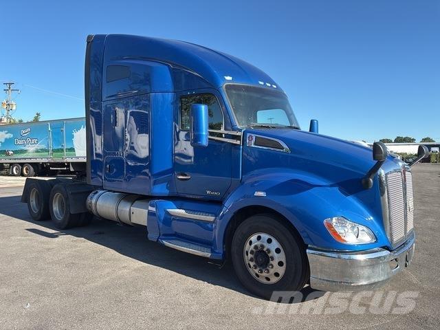Kenworth T680 Tractor Units
