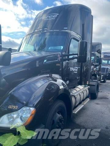 Kenworth T680 Tractor Units