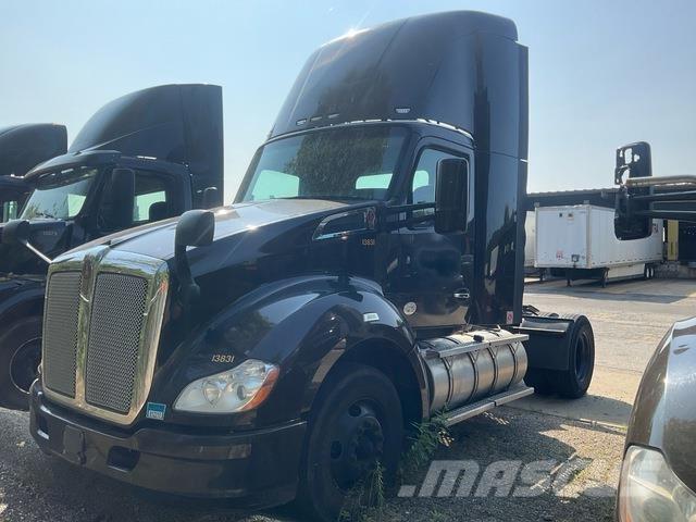 Kenworth T680 Tractor Units