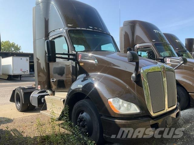 Kenworth T680 Tractor Units