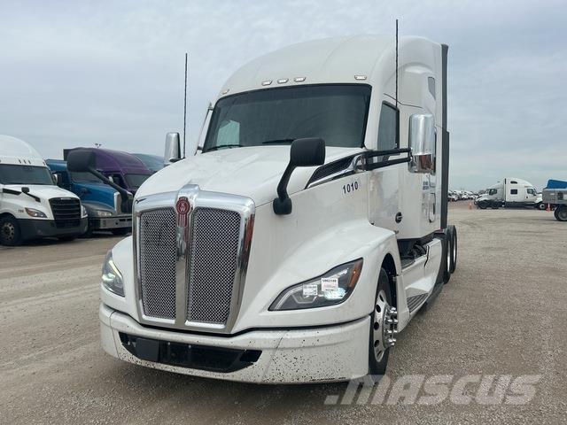 Kenworth T680 Tractor Units