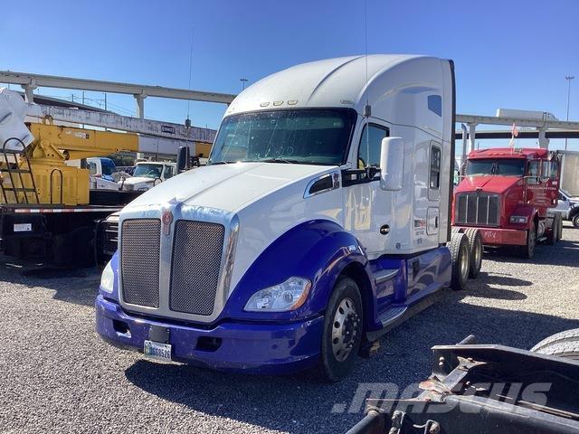 Kenworth T680 Tractor Units