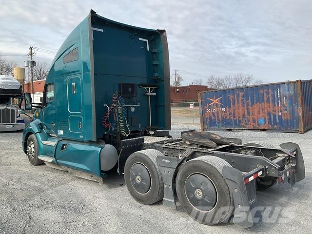 Kenworth T680 Tractor Units