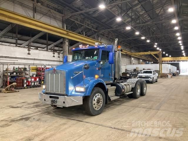 Kenworth T800 Tractor Units