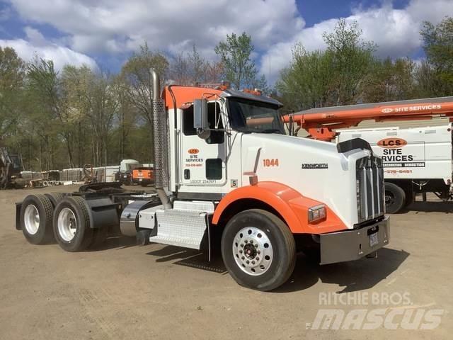 Kenworth T800 Tractor Units