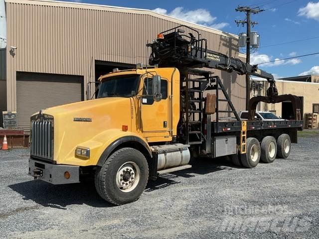 Kenworth T800 Grapples