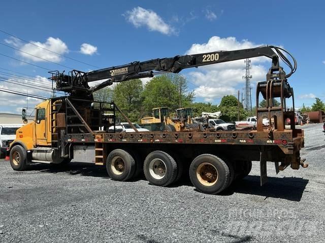 Kenworth T800 Grapples