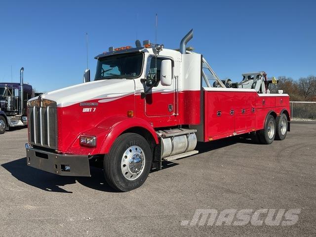 Kenworth T800 Recovery vehicles