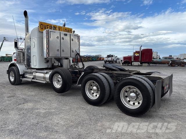 Kenworth T800 Tractor Units