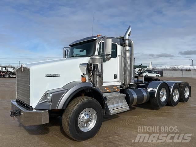 Kenworth T800W Tractor Units