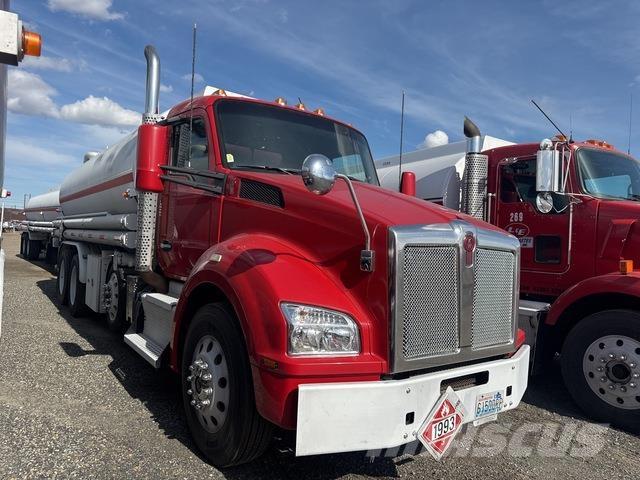 Kenworth T880 Tanker trucks