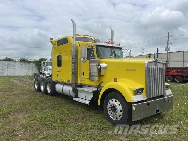 Kenworth W900 Tractor Units