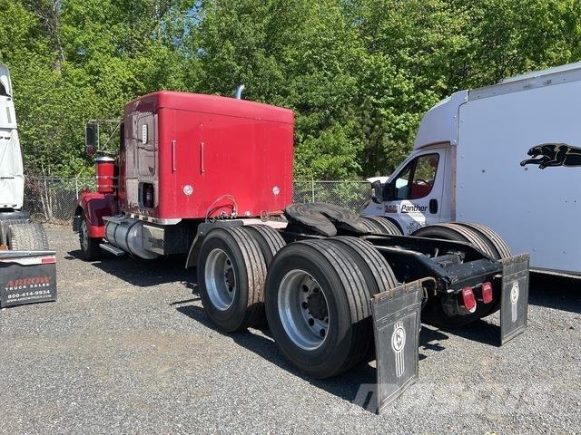 Kenworth W900 Tractor Units