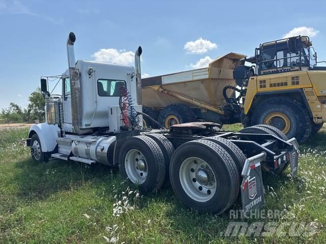 Kenworth W900 Tractor Units