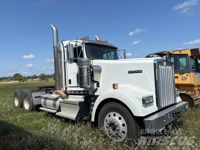 Kenworth W900 Tractor Units