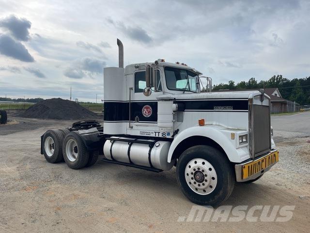 Kenworth W900 Tractor Units