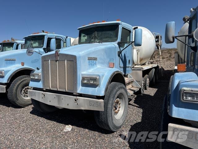 Kenworth W900B Other trucks