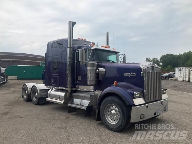 Kenworth W900L Tractor Units