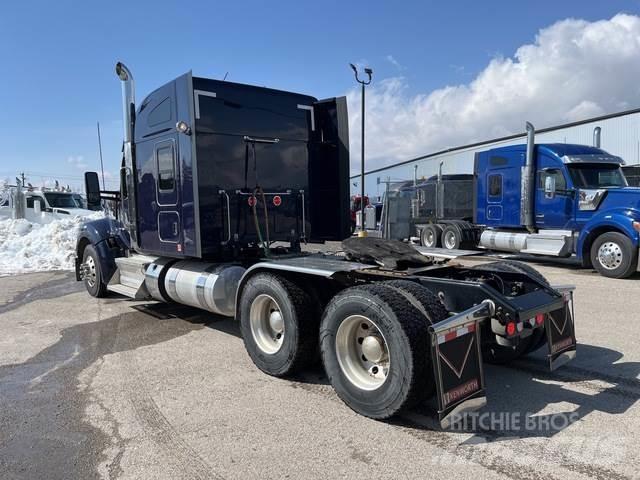 Kenworth W990 Tractor Units
