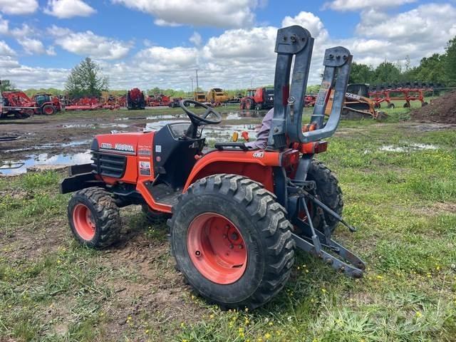Kubota B7500DT Compact tractors