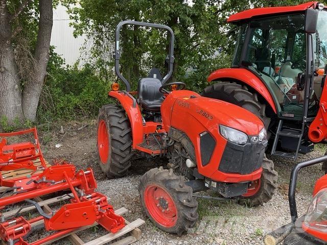 Kubota L3302DT Compact tractors