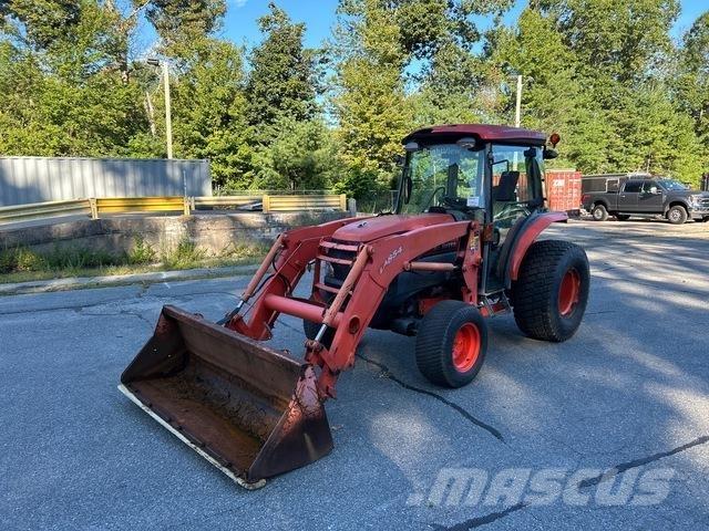 Kubota L5240 Compact tractors