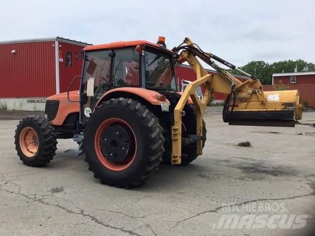 Kubota M105X Tractors