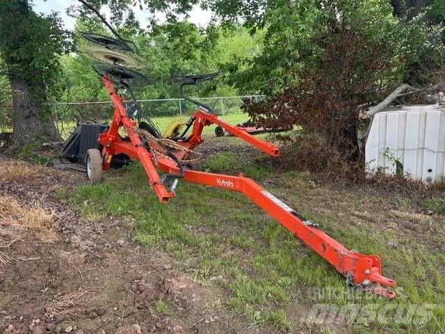 Kubota RA210CR Rakes and tedders