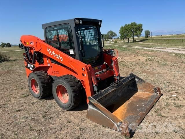 Kubota SSV75 Skid steer loaders