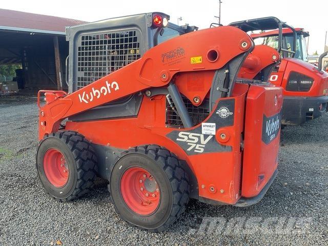 Kubota SSV75 Skid steer loaders