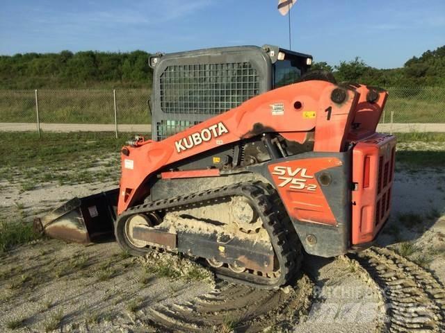 Kubota SVL75-2 Skid steer loaders