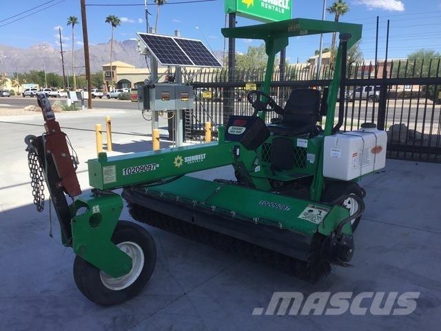 Lay-Mor SM300 Indoor sweepers
